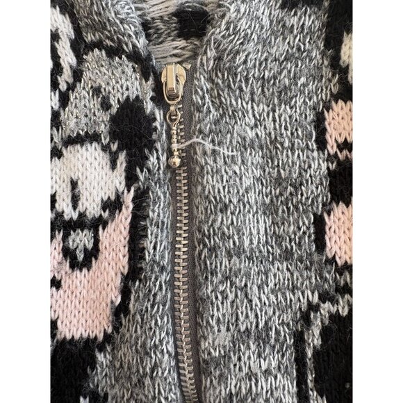 Vintage Disney Mickey's Stuff Vest Youth Small Gray Knit Mickey Minnie Made USA - Picture 6 of 8